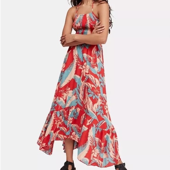 Free people maxi dress. Red, size large. Worn once. In excellent condition. - Picture 2 of 3